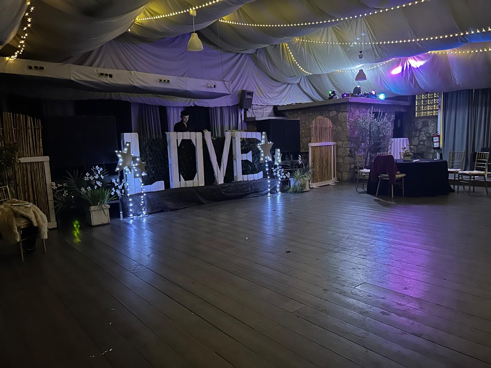 Pista de baile LOVE