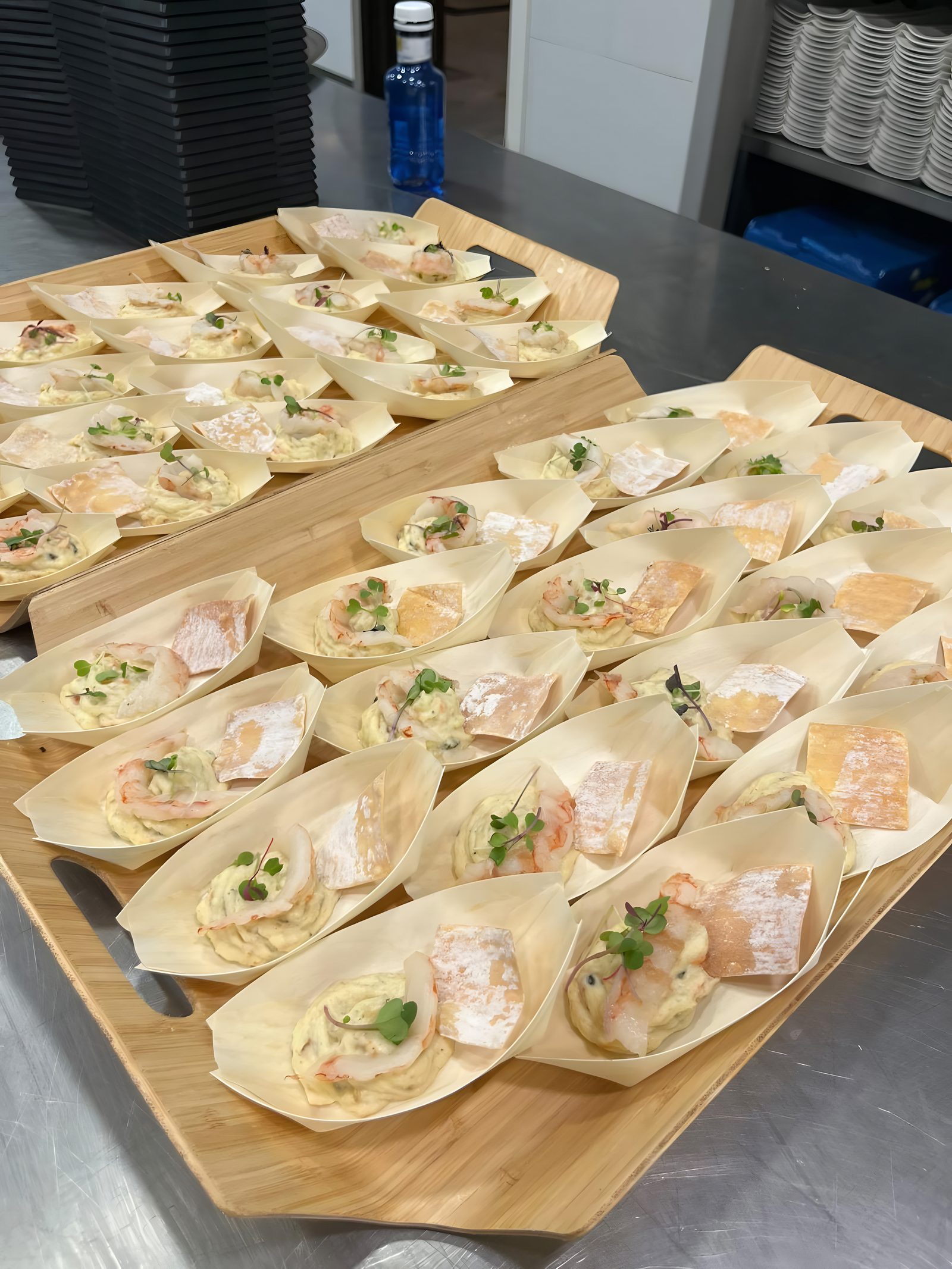 Barquitas de langostino con crema